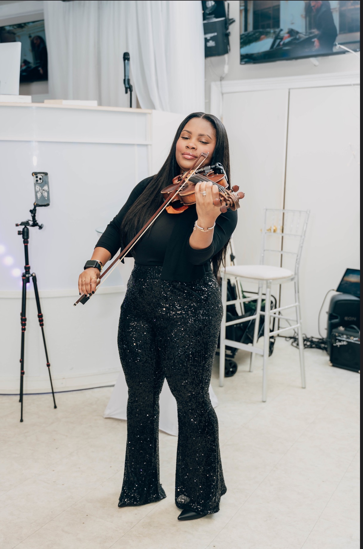 Jayna Bee Violin live performance